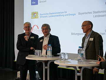 Bertram Brossardt mit Markus Wittmann und Michael Mötter (©sprungbrettbayern)