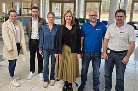 Gruppenbild Gruppenbild mit sechs Personen